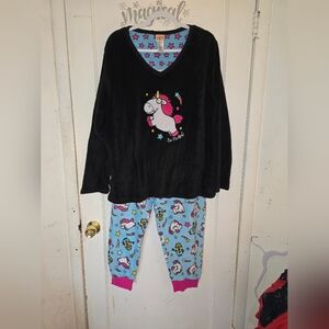 Women's Pajamas Set - Black and Blue Unicorn Despicible Me 3 Size 2x(18w-20w)